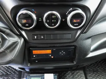 Iveco Daily kontener chłodnia 9 palet 170KM 105236 - zewnatrz