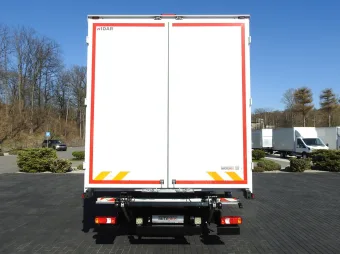 Iveco Daily kontener winda 14 palet 180KM 472522 - bok tyl