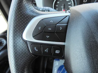 Iveco Daily kontener winda 14 palet 180KM 472522 - konsola