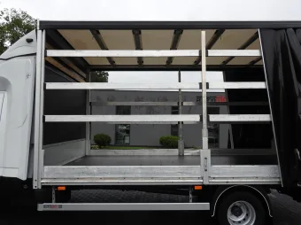 Iveco Daily skrzynia plandeka 12 palet 180KM 292181 - licznik