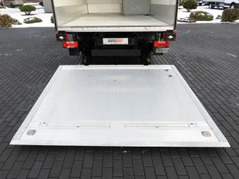 Iveco Daily kontener chłodnia 9 palet 180KM 325132 - licznik