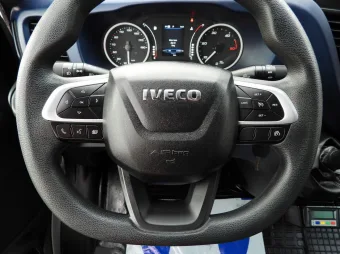 Iveco Daily kontener chłodnia 9 palet 180KM 325132 - schowki