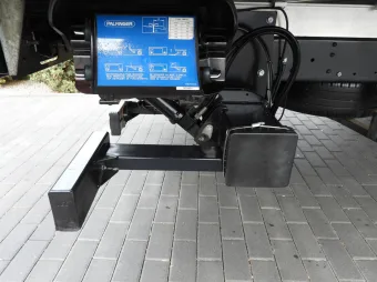 Iveco Daily skrzynia plandeka 14 palet 180KM 470390 - kierownica