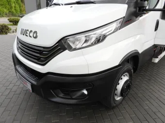 Iveco Daily skrzynia plandeka 14 palet 180KM 470390 - kokpit
