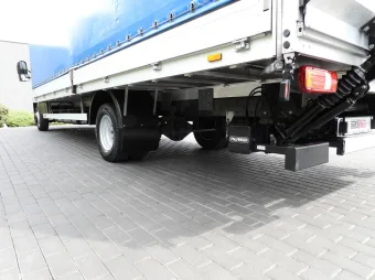 Iveco Daily skrzynia plandeka 14 palet 180KM 470390 - kola