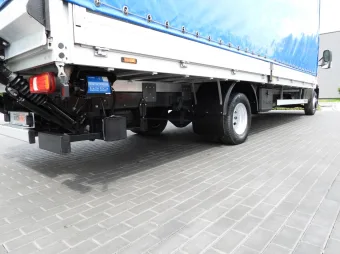 Iveco Daily skrzynia plandeka 14 palet 180KM 470390 - podwozie
