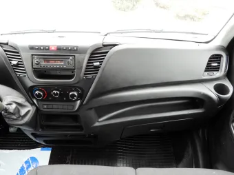 Iveco Daily doka wywrotka 130KM 041108 - element wnętrza