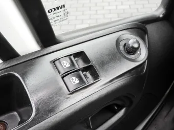Iveco Daily doka wywrotka 130KM 041108 - panel sterowania