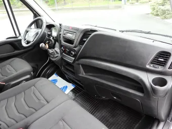 Iveco Daily doka wywrotka 130KM 041108 - schowki