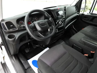 Iveco Daily kontener winda 8 palet 160KM 739642 - srodek