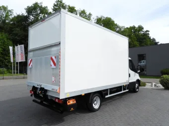 Iveco Daily kontener winda 8 palet 160KM 739642 - tyl zabudowy