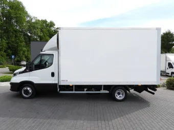 Iveco Daily kontener winda 8 palet 160KM 739642 - zaladunek