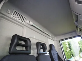 Iveco Eurocargo skrzynia plandeka 20 palet 220KM 3955 - detal