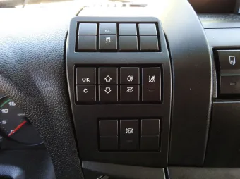 Iveco Eurocargo skrzynia plandeka 20 palet 220KM 3955 - klima