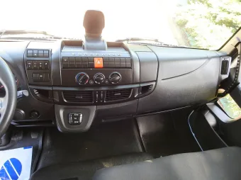 Iveco Eurocargo skrzynia plandeka 20 palet 220KM 3955 - konsola
