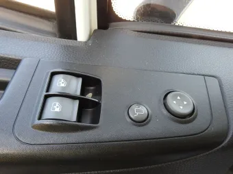 Iveco Eurocargo skrzynia plandeka 20 palet 220KM 3955 - wyposazenie