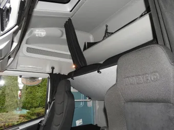 Iveco Eurocargo skrzynia plandeka 18 palet 250KM 1231 - foto 72