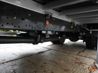 Iveco Eurocargo skrzynia plandeka 18 palet 250KM 1231 - podsufitka