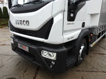 Iveco Eurocargo skrzynia plandeka 18 palet 250KM 1231 - siedzenia