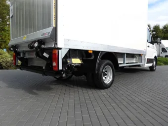 MAN Tge kontener winda 8 palet 165KM 024116 - siedzenia