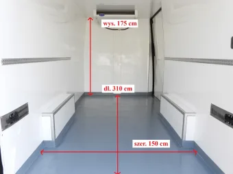 MAN Tge furgon chłodnia 180KM 014109 - tyl zabudowy