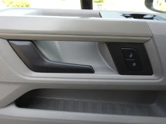 MAN Tge skrzynia plandeka 10 palet 180KM 013569 - radio
