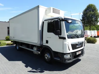 MAN Tgl kontener chłodnia 11 palet 180KM 358100 - przod prawy