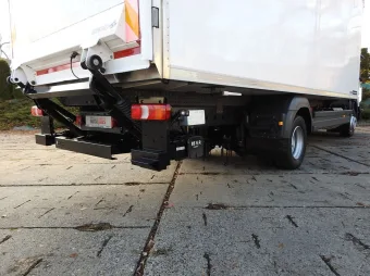 Mercedes Atego kontener chłodnia 16 palet 240KM 070164 - klima
