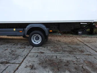 Mercedes Atego kontener chłodnia 16 palet 240KM 070164 - konsola