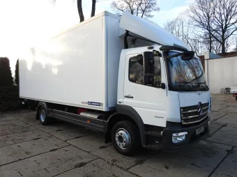Mercedes Atego kontener chłodnia 16 palet 240KM 070164 - przod prawy