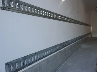 Mercedes Atego kontener chłodnia 16 palet 240KM 070164 - tyl zabudowy
