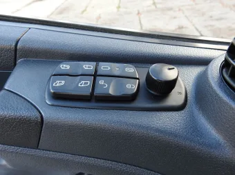 Mercedes Atego kontener chłodnia 16 palet 240KM 070164 - wyposazenie