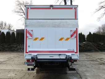 Mercedes Atego kontener winda 18 palet 240KM 929526 - bok tyl