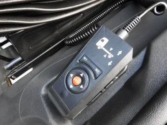 Mercedes Atego kontener winda 18 palet 240KM 929526 - detal