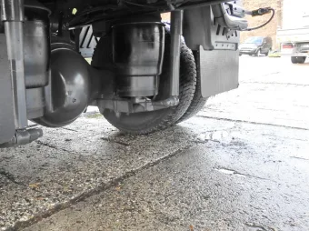 Mercedes Atego kontener winda 18 palet 240KM 929526 - radio