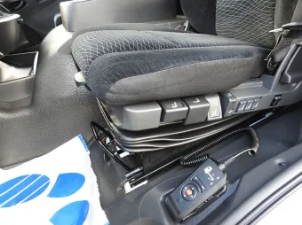 Mercedes Atego kontener winda 18 palet 240KM 929526 - wnetrze