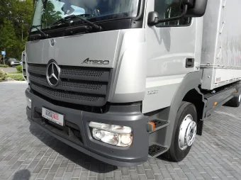 Mercedes Atego skrzynia plandeka 16 palet 230KM 859917 - detal zabudowy