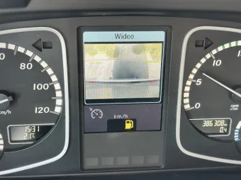 Mercedes Atego skrzynia plandeka 16 palet 230KM 859917 - detal zewnętrzny pojazdu