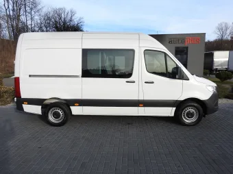 Mercedes Sprinter brygadówka 140KM 373346 - bok prawy