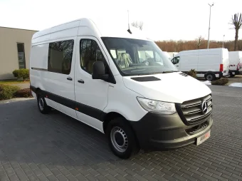 Mercedes Sprinter brygadówka 140KM 373346 - przod prawy