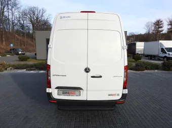 Mercedes Sprinter brygadówka 140KM 373346 - zabudowa