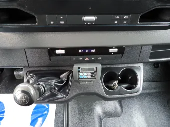 Mercedes Sprinter kontener chłodnia 140KM 001469 - klima