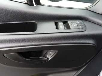 Mercedes Sprinter kontener chłodnia 140KM 001469 - licznik