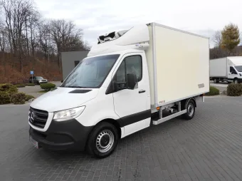 Mercedes Sprinter kontener chłodnia 140KM 001469 - podwozie