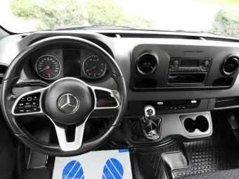 Mercedes Sprinter skrzynia 8 palet 150KM 199453 - licznik