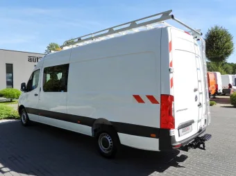 Mercedes Sprinter brygadówka 165KM 121052 - bok tyl