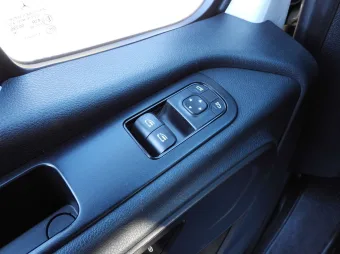 Mercedes Sprinter brygadówka 160KM 173946 - detal