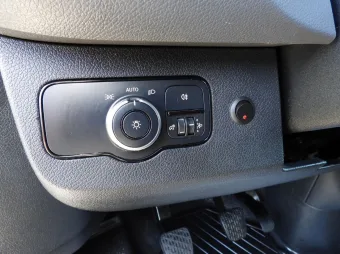 Mercedes Sprinter brygadówka 165KM 121052 - kierownica