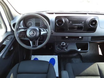 Mercedes Sprinter brygadówka 165KM 121052 - panel