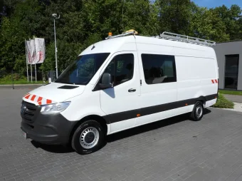 Mercedes Sprinter brygadówka 165KM 121052 - przod lewy